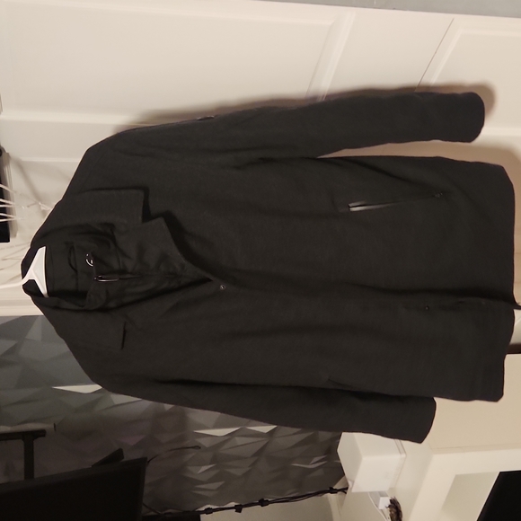 Men's winter jacket . Double Zip. Looks black. Dark dark gray - Picture 1 of 3